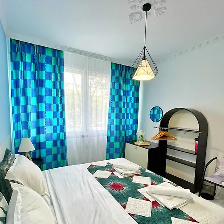 Holiday Home 布尔加斯
